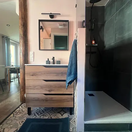 Апартаменты Cozy In Old Town 4th Floor Without Lift - Near Parking