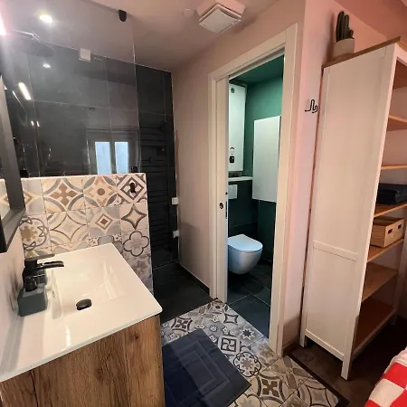 Cozy In Old Town 4th Floor Without Lift - Near Parking Appartement *