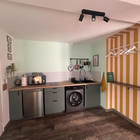 Cozy In Old Town 4th Floor Without Lift - Near Parking Апартаменты Ментона